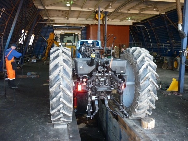 Фото - Ремонт тракторов, ремонт коммунальных машин на базе тракторов МТЗ-82