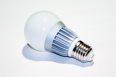 Фото - Светодиодная лампа LC-ST-E27-3-W Холодный белый