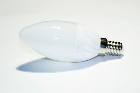 Фото - Светодиодная лампа LEDcraft Колба свеча Е14 5 Ватт Нейтральный