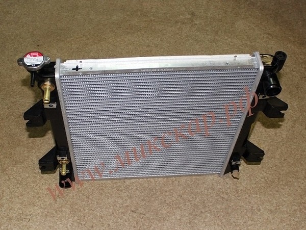 Фото - Радиатор для вилочного погрузчика Nissan (21460-40K02)