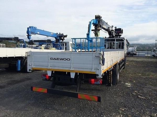 Фото - Daewoo Novus 8 тонн с манипулятором  HIAB 190Т