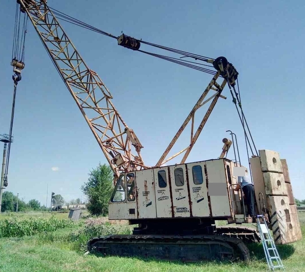 Фото - Продаем гусеничный кран  СКГ 631, 63/100 тонн, 1990 г. в.
