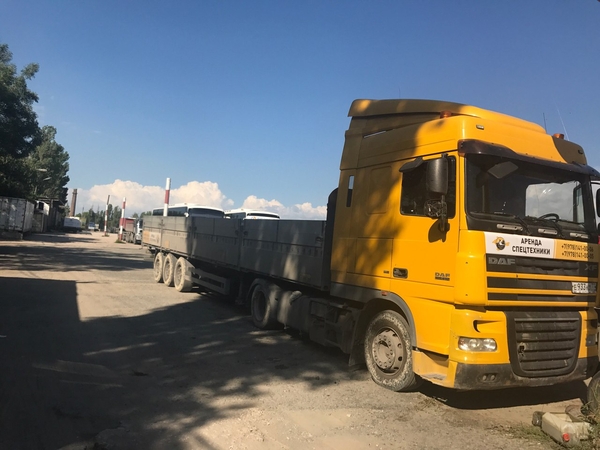 Фото - Тягач грузовой Daf XF (гр/п 20 т)