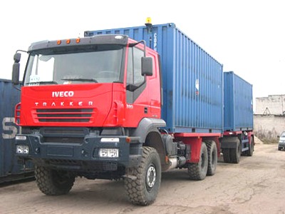 Фото - Iveco Trakker - для перевозки опасных грузов